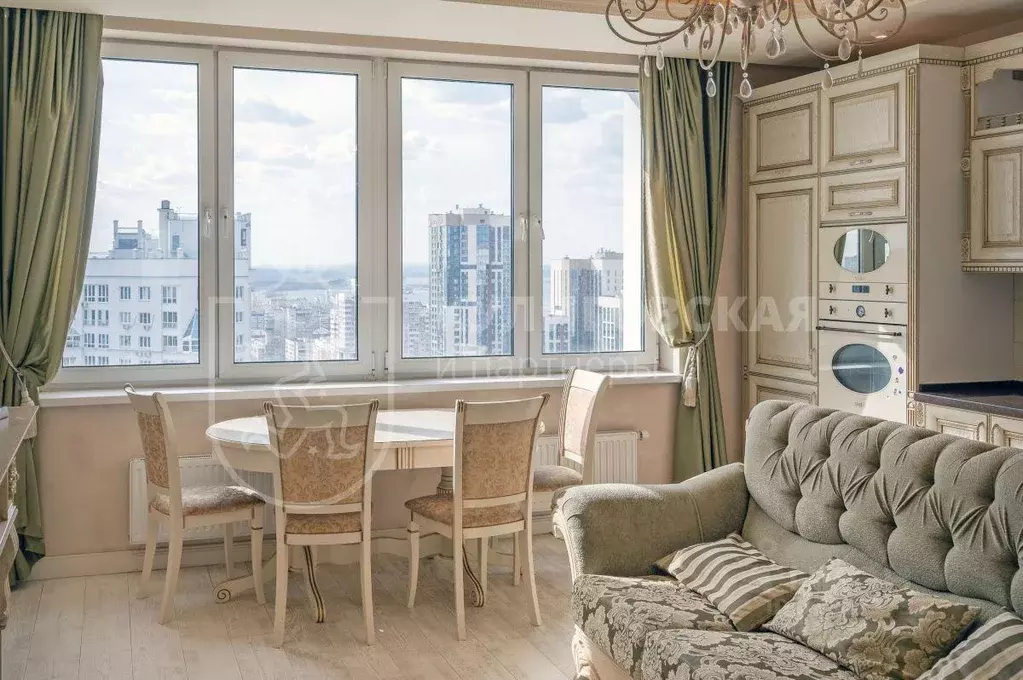 Квартира, 2 комнаты, 82.7 м - Фото 0
