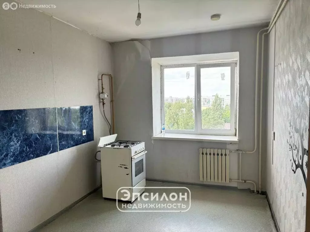 3-комнатная квартира: Курск, Республиканская улица, 28А (72.2 м) - Фото 2