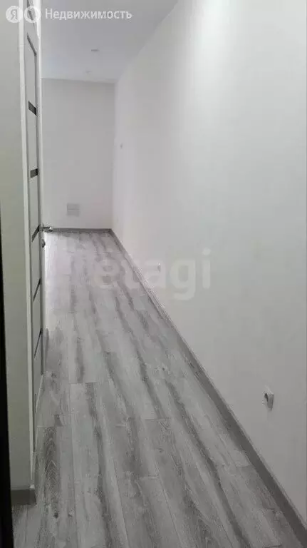 Квартира-студия: Тюмень, улица Павла Никольского, 14 (22.6 м) - Фото 2