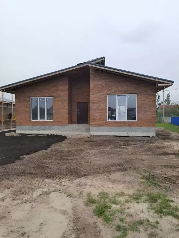 Дом в Белгородская область, Старый Оскол Белогорский просп. (130 м) - Фото 1