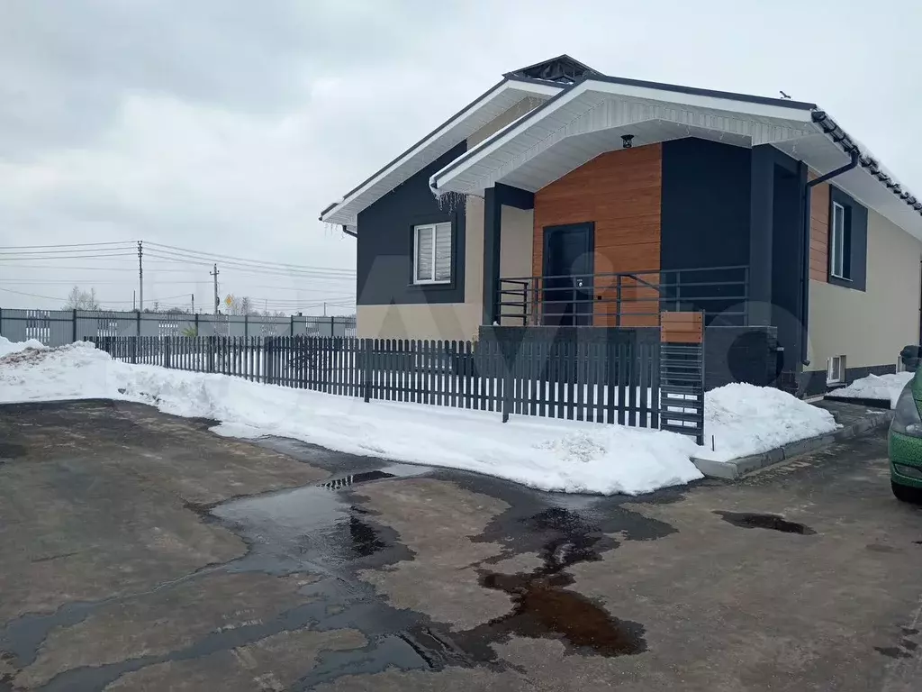 Дом 214 м на участке 10 сот. - Фото 1