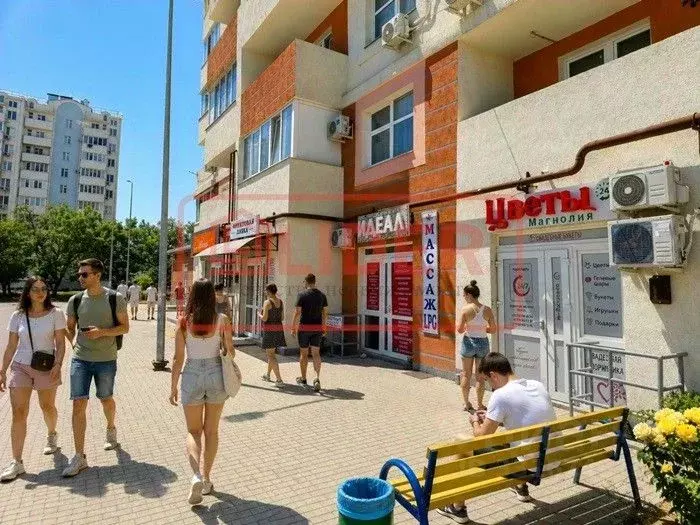 Торговая площадь в Севастополь ул. Горпищенко, 127к8 (25 м) - Фото 1