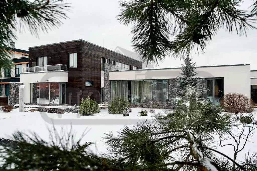 Дом в Московская область, Красногорск городской округ, д. Бузланово  ... - Фото 1