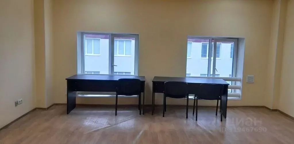 Помещение свободного назначения в Мордовия, Саранск ул. Лодыгина, 3 (5 ... - Фото 1