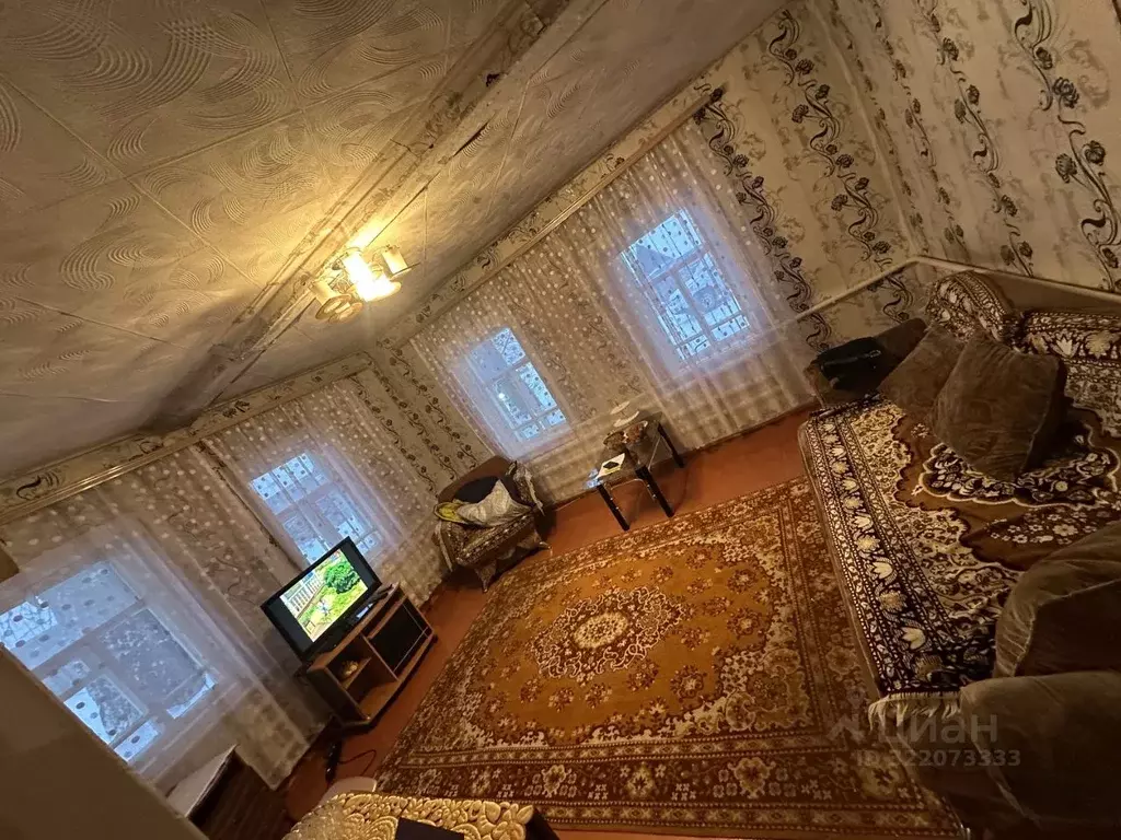 Дом в Красноярский край, Канск ул. Кобрина (50 м) - Фото 1