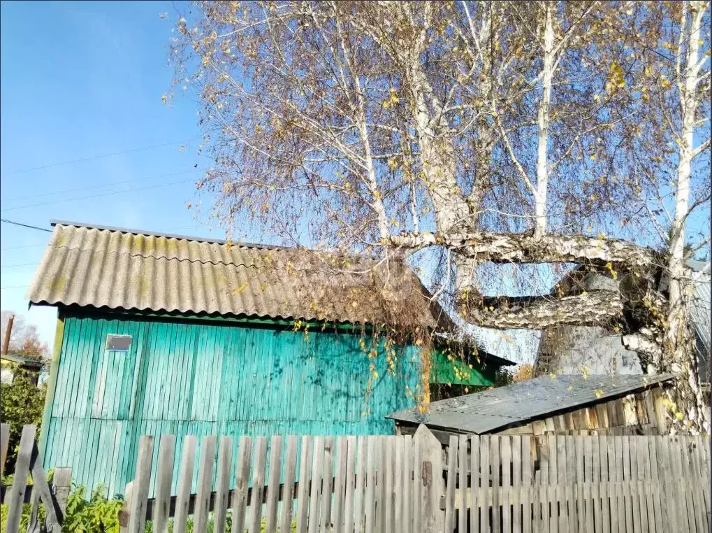 Дом в Кемеровская область, Кемерово Карболитчик дп,  (15 м) - Фото 1
