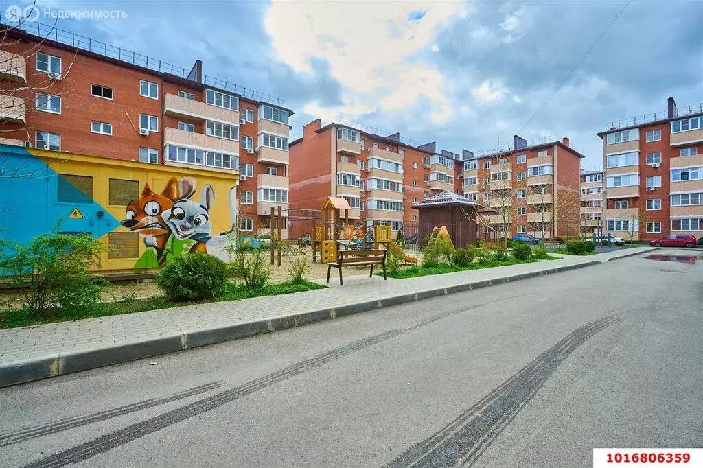 3-комнатная квартира: аул Новая Адыгея, улица Тургеневское шоссе, ... - Фото 2