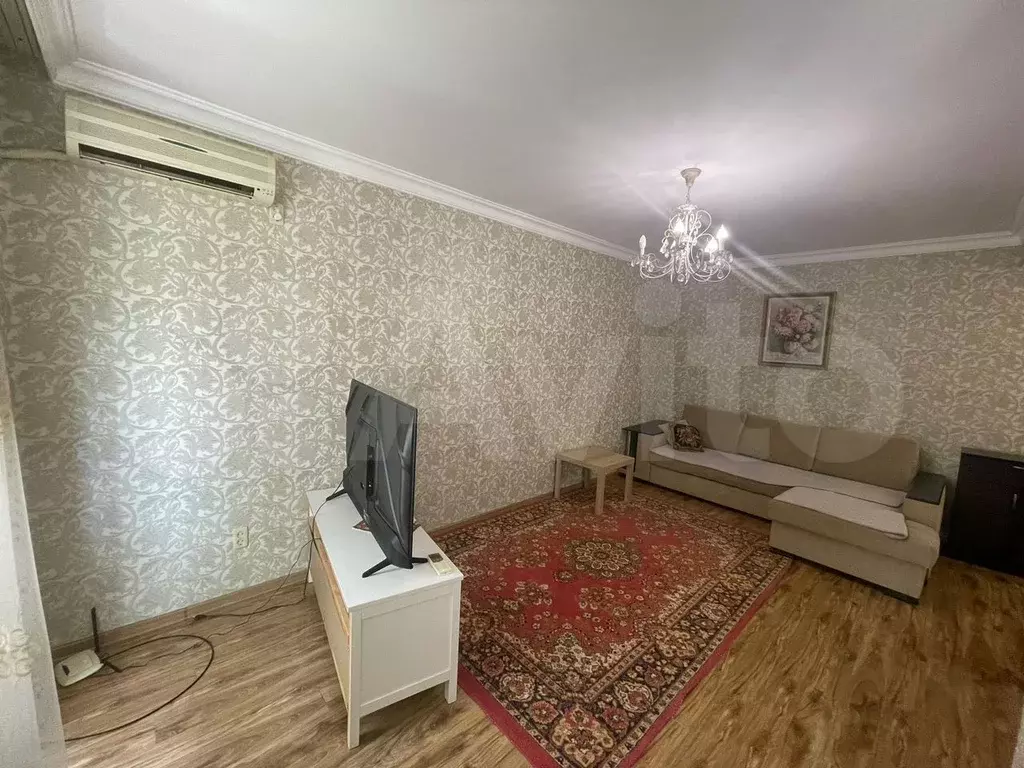 1-к. квартира, 35 м, 4/5 эт. - Фото 1