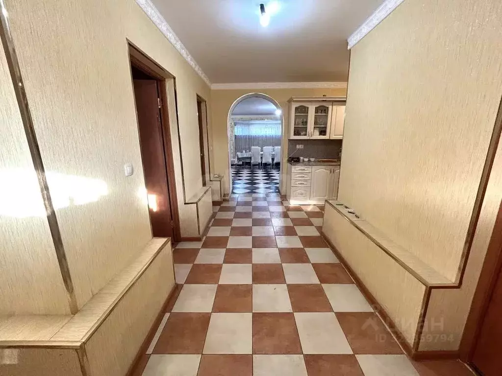 Дом в Смоленская область, Смоленск пер. 6-й Северный, 12 (450 м) - Фото 1