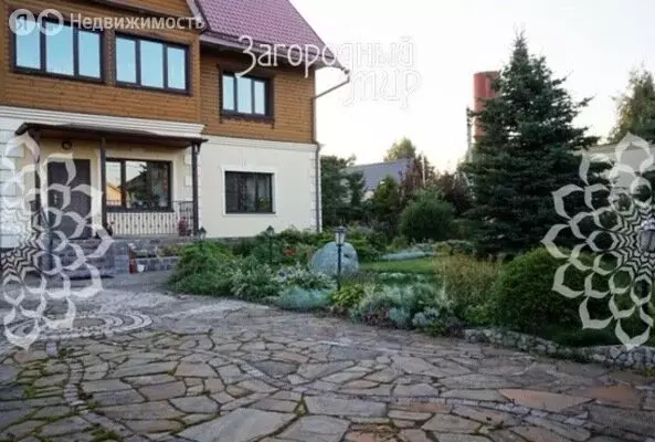 Дом в деревня Мамоново, Центральная улица, 2А (333 м) - Фото 0