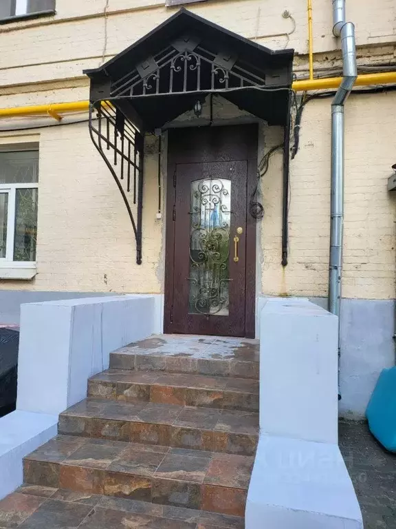 Помещение свободного назначения в Москва Комсомольский просп., 3 (110 ... - Фото 1