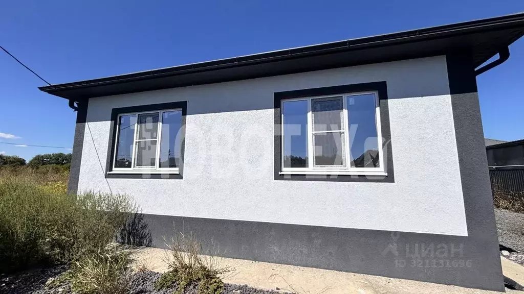 Дом в Краснодарский край, Крымск ул. Вершинина (98 м) - Фото 1