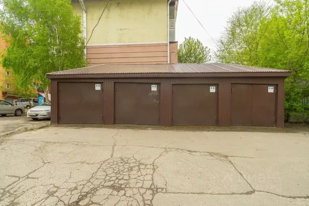 Гараж в Иркутская область, Иркутск Депутатская ул., 40 (17 м) - Фото 1