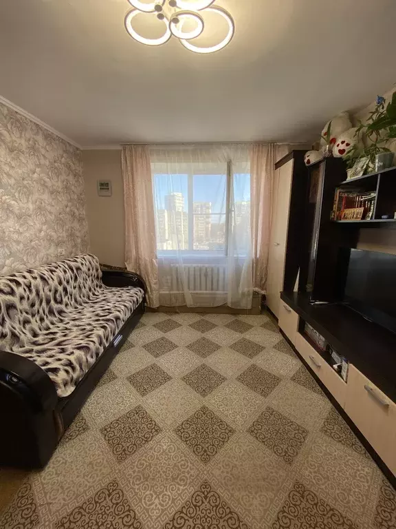 Продаётся 2-к квартира, 42.4 м - Фото 1
