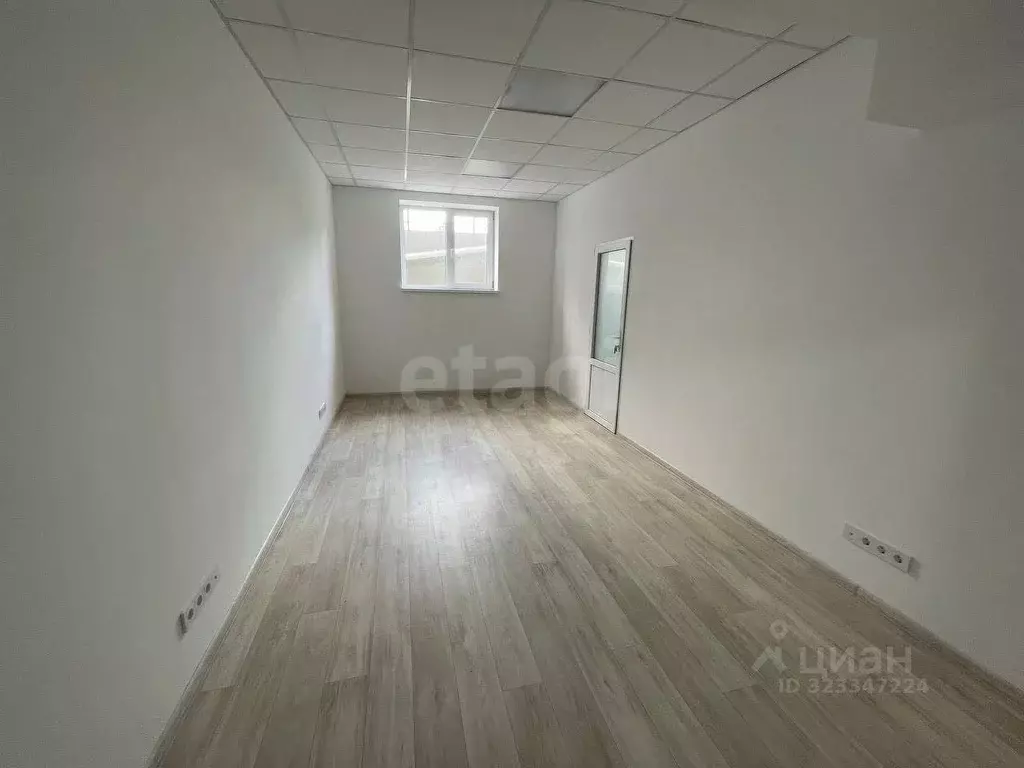 Офис в Крым, Симферополь ул. Генерала Родионова (18 м) - Фото 1