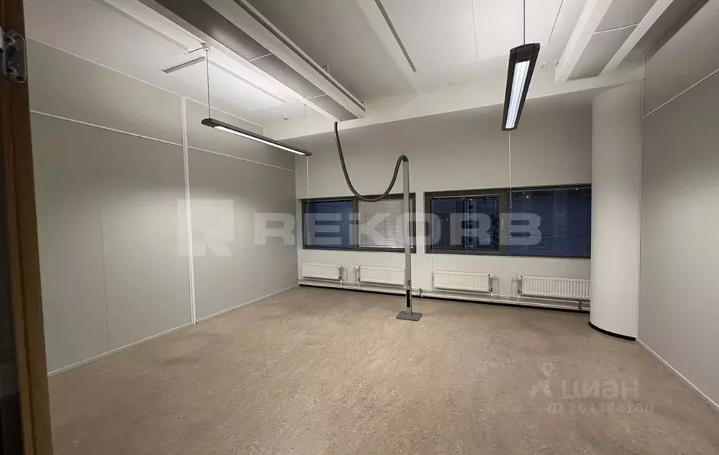 Офис в Санкт-Петербург Пулковское ш., 40к4 (3318 м) - Фото 1