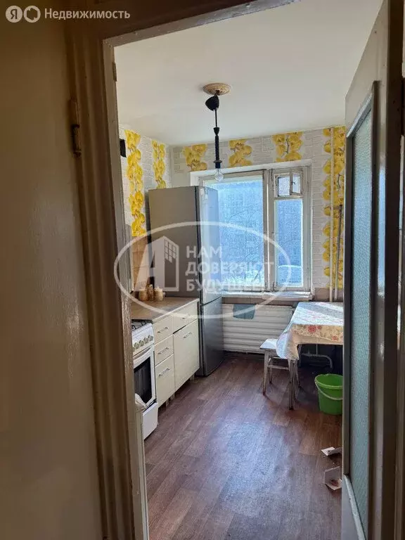3-комнатная квартира: Пермь, улица Комиссара Пожарского, 10 (60 м) - Фото 2