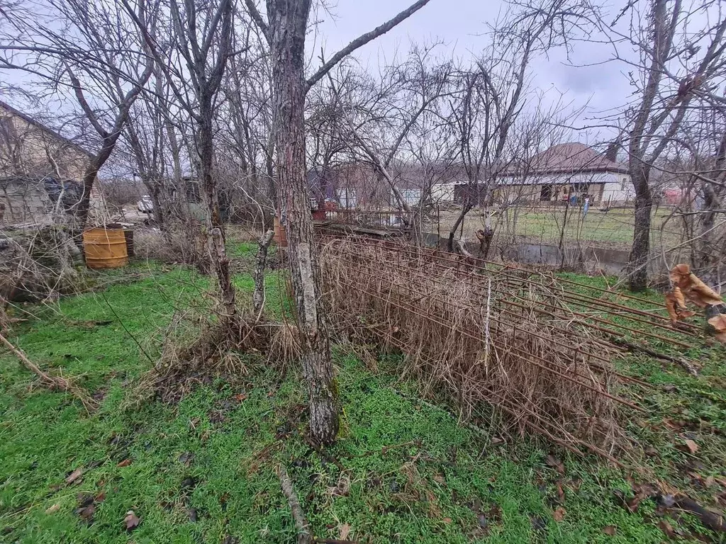 Участок в Краснодарский край, Северский район, Афипское городское ... - Фото 0