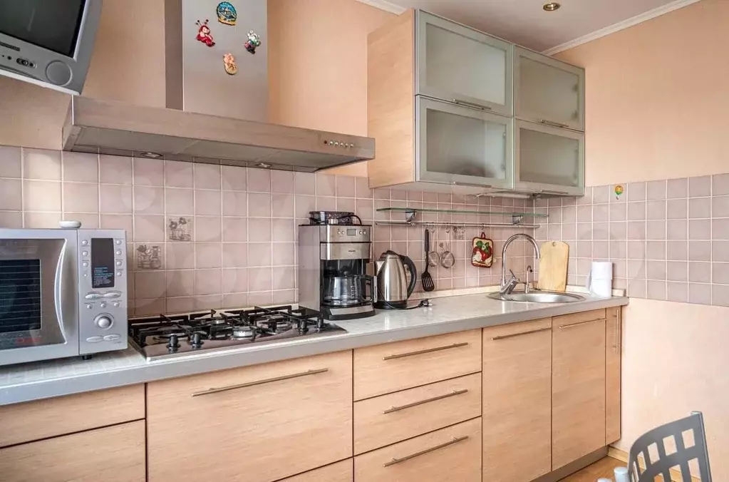 3-к. квартира, 60 м, 8/9 эт. - Фото 1