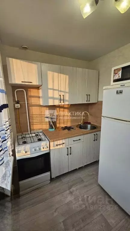 2-к кв. Татарстан, Нижнекамск Вокзальная ул., 2А (42.0 м) - Фото 0