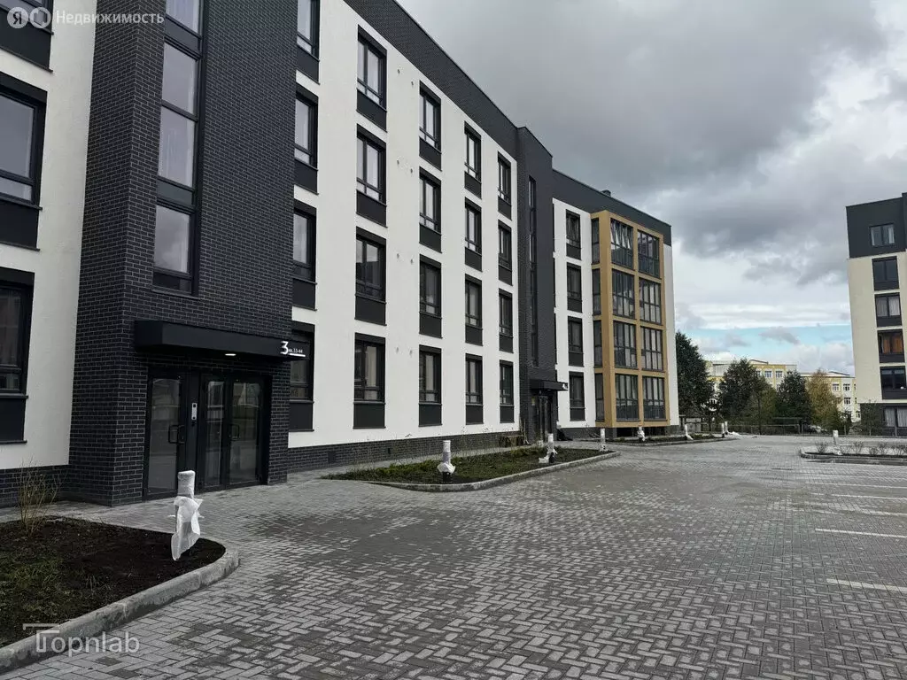 1-комнатная квартира: Пионерский, Октябрьская улица, 8 (37.6 м) - Фото 1