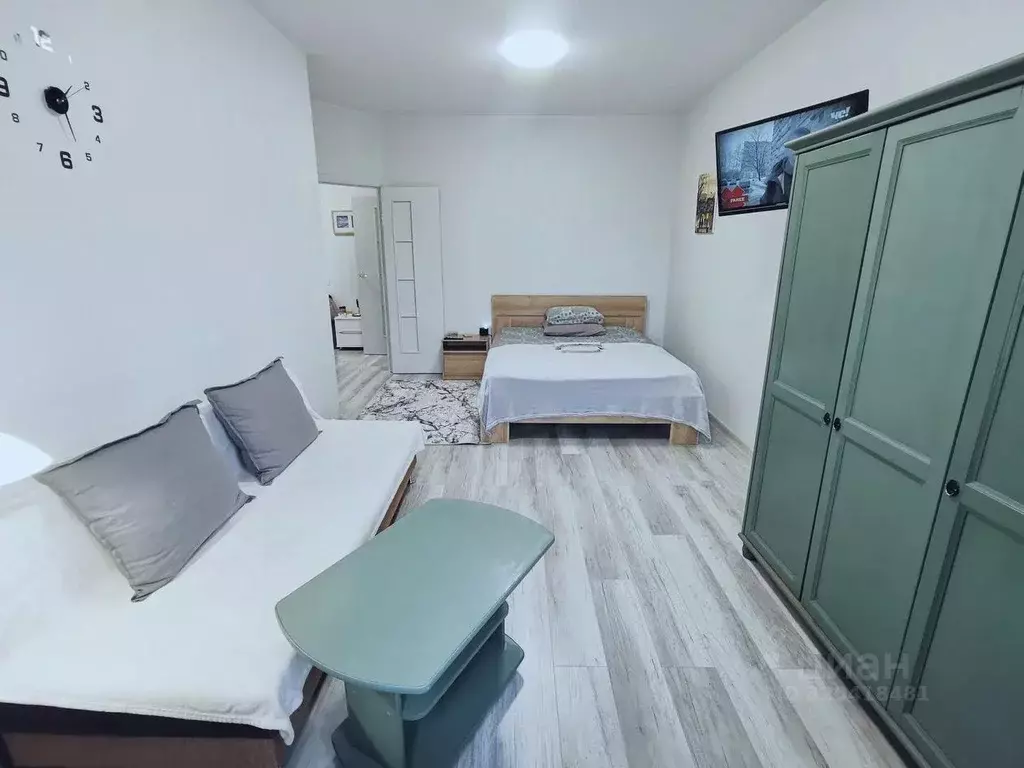 1-к кв. Тюменская область, Тюмень ул. Осипенко, 73 (43.0 м) - Фото 0