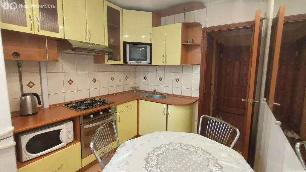 3-комнатная квартира: Оренбург, проезд Газовиков, 32 (65.8 м) - Фото 0