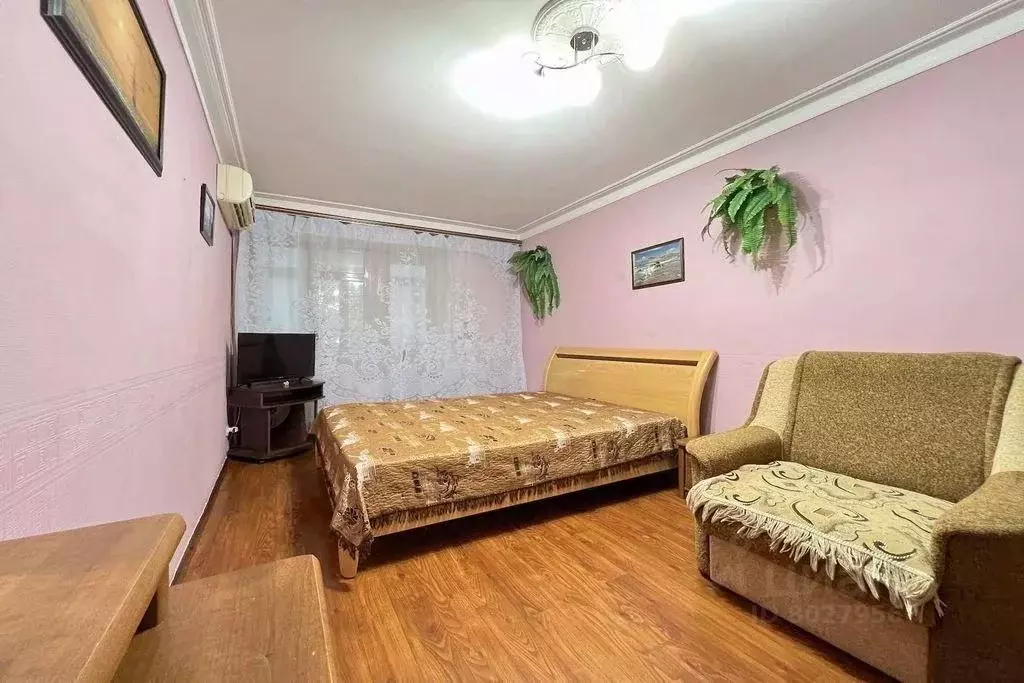 Этажи феодосия Этажи феодосия