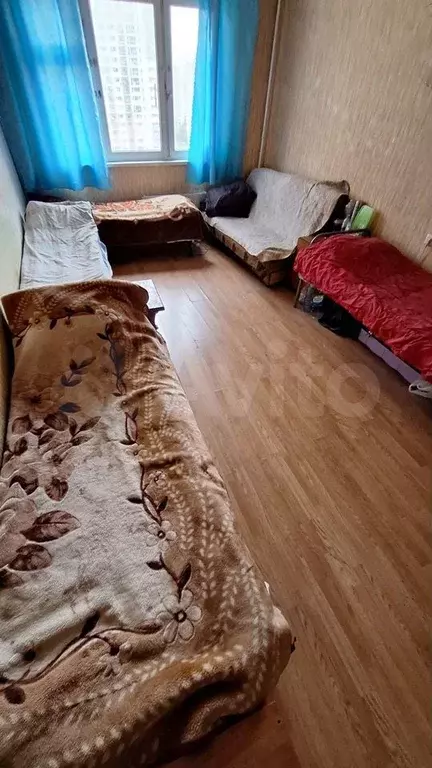 Койко-место 15 м в 3-к., 10/25 эт. - Фото 1