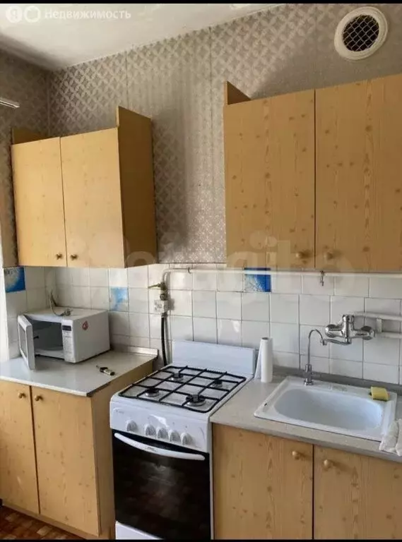 2-комнатная квартира: Челябинск, Сухумский переулок, 3 (42.9 м) - Фото 0