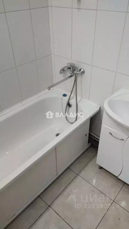 1-к кв. Бурятия, Улан-Удэ Заречный мкр, ул. Лощенкова, 19А/1 (34.5 м) - Фото 2