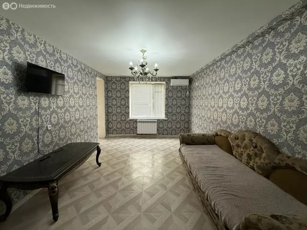 2-комнатная квартира: Дербент, улица Сальмана, 89А (52 м) - Фото 1