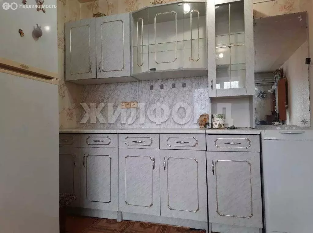 1к в -комнатной квартире ( м) - Фото 0
