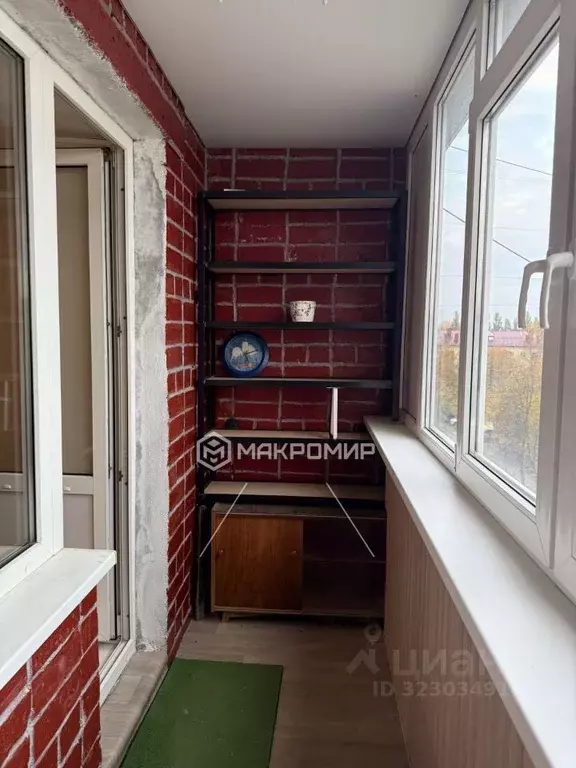 3-к кв. Брянская область, Брянск Новозыбковская ул., 9Г (60.0 м) - Фото 2