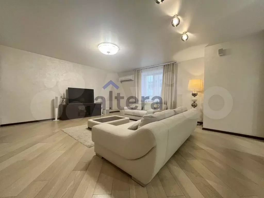3-к. квартира, 138 м, 3/5 эт. - Фото 1