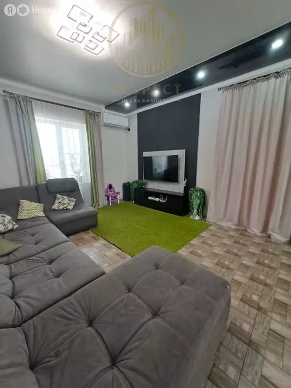 Дом в станица Константиновская, Курганная улица, 12А (170 м) - Фото 0