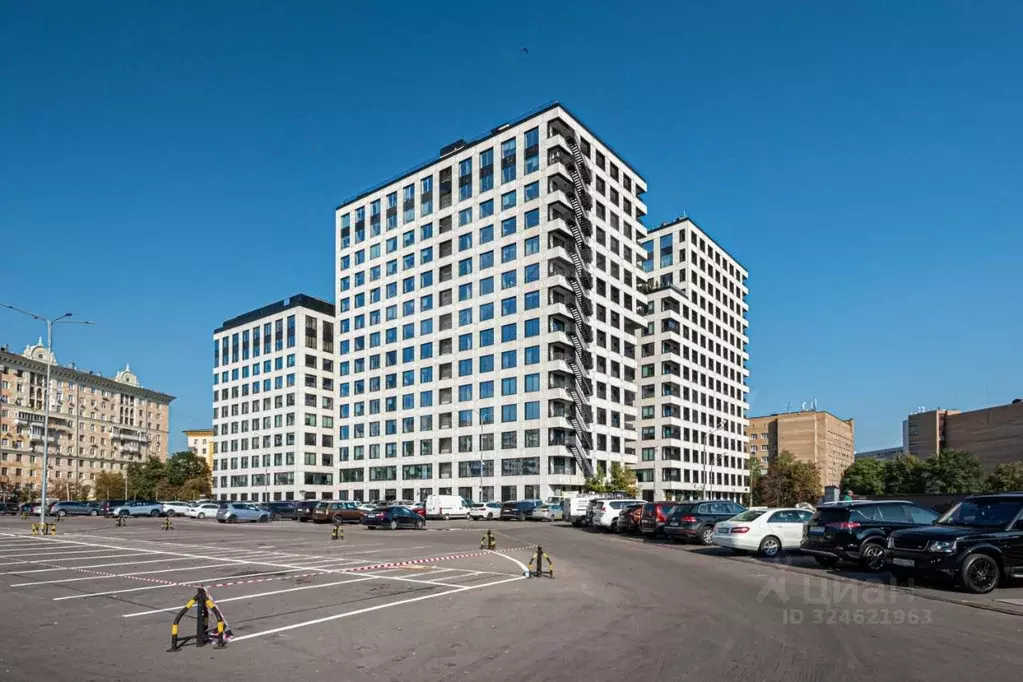 Гараж в Москва ул. Можайский Вал, 8кС (35 м) - Фото 1