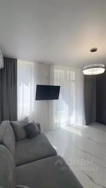 2-к кв. Краснодарский край, Сочи Завокзальный мкр, пер. Трунова, 6к1 ... - Фото 1