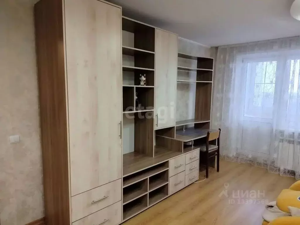 2-к кв. Тверская область, Ржев ул. Чкалова, 41 (80.0 м) - Фото 0