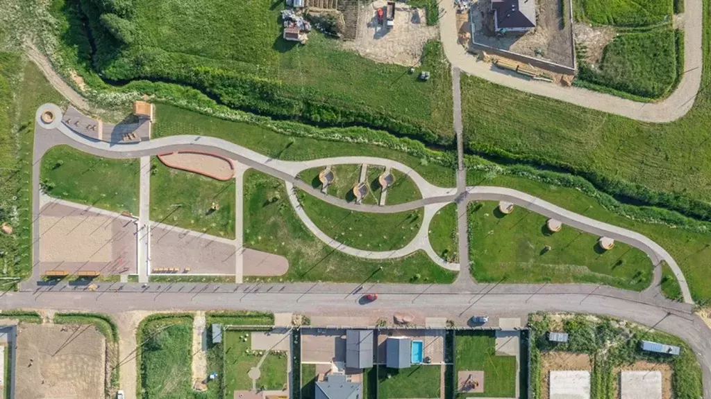 Участок в Ленинградская область, Гатчинский муниципальный округ, д. ... - Фото 1