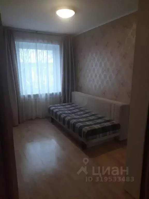 Комната Калининградская область, Калининград Омская ул., 8 - Фото 1