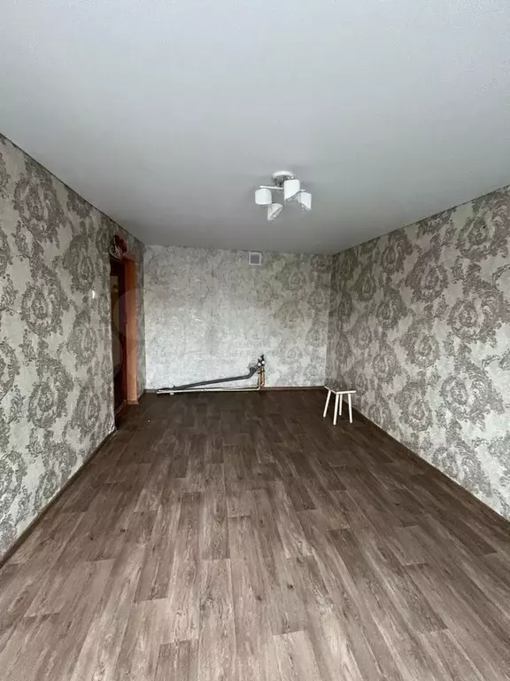Комната 17,3 м в 1-к., 2/9 эт. - Фото 1