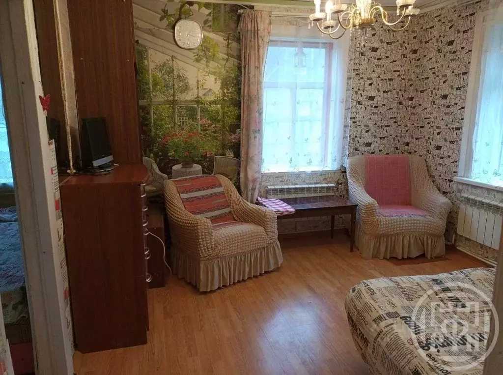 Дом в Санкт-Петербург Горелово тер., ул. Красная, 17 (50 м) - Фото 1