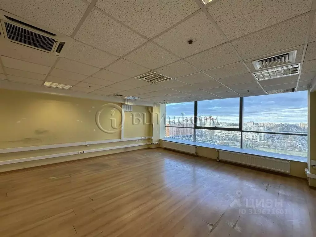 Офис в Санкт-Петербург пл. Конституции, 1 (44 м) - Фото 1