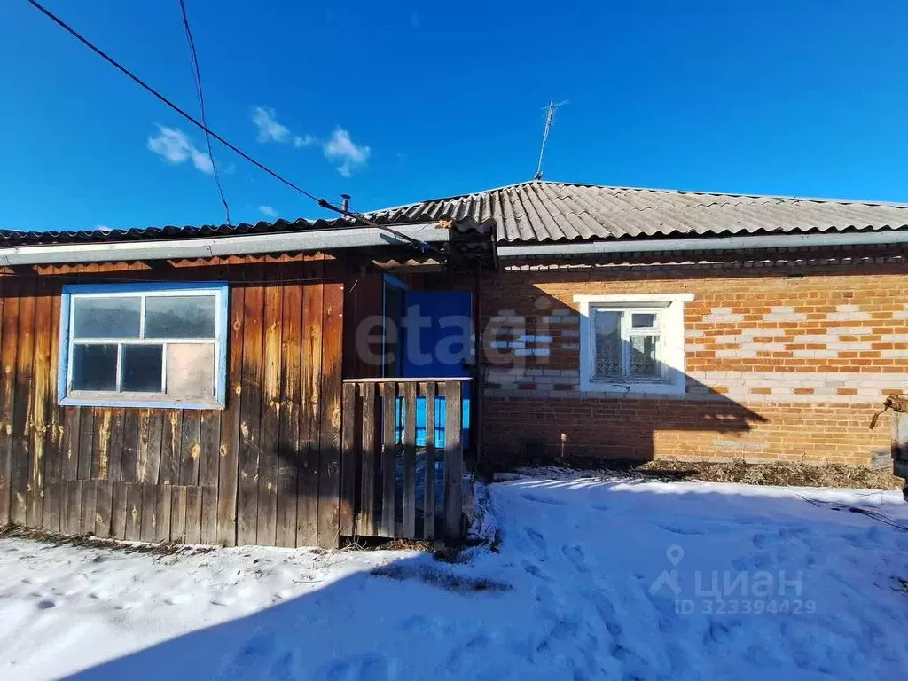 Дом в Свердловская область, Верхнесалдинский муниципальный округ, д. ... - Фото 1