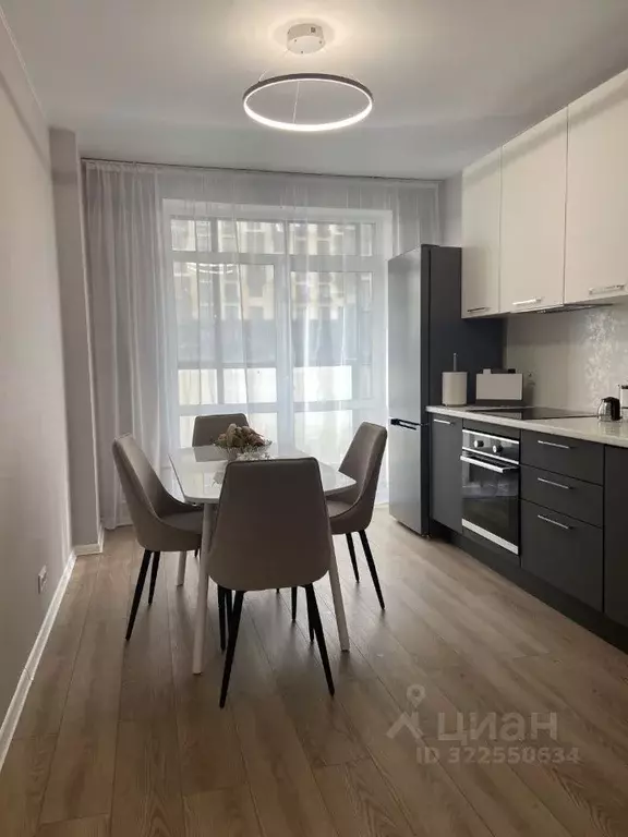 3-к кв. Московская область, Люберцы городской округ, Мирный пгт ул. ... - Фото 1