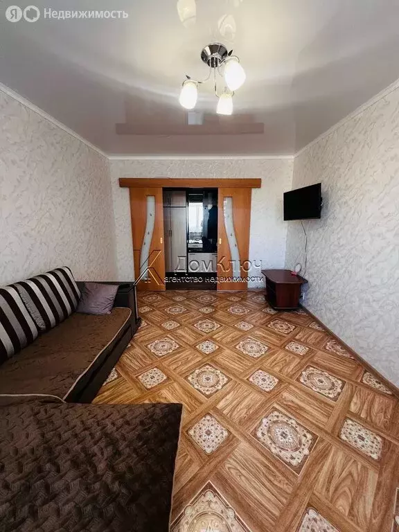 2-комнатная квартира: Кумертау, улица Машиностроителей, 5 (48.7 м) - Фото 1