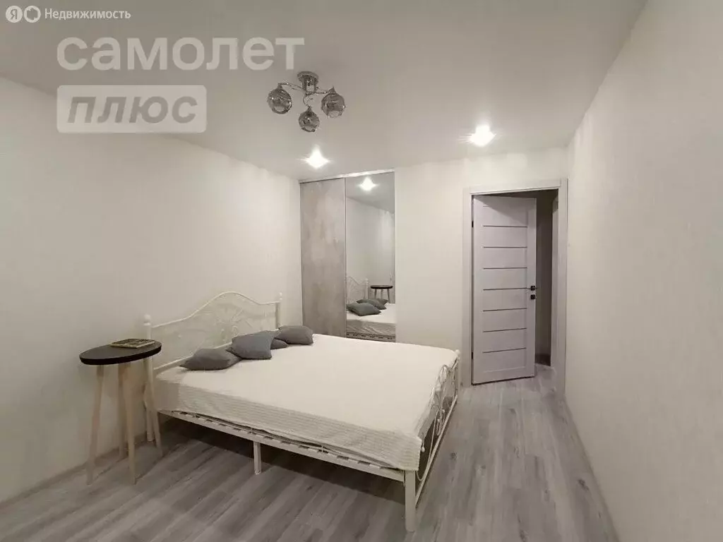 2-комнатная квартира: Сыктывкар, улица Морозова, 35 (44 м) - Фото 0