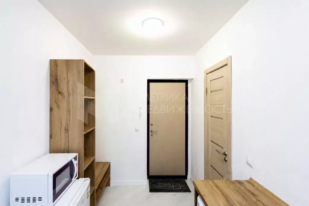 Студия Тюменская область, Тюмень ул. Мельникайте, 83к2 (17.9 м) - Фото 1