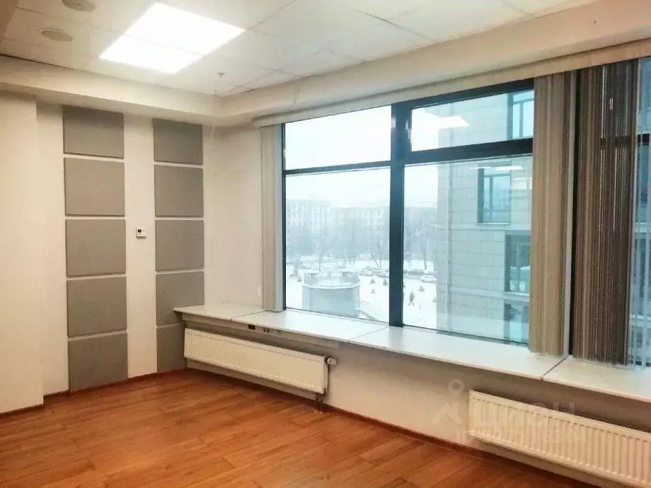 Офис в Санкт-Петербург 26-я Васильевского острова линия, 15к2 (59 м) - Фото 1